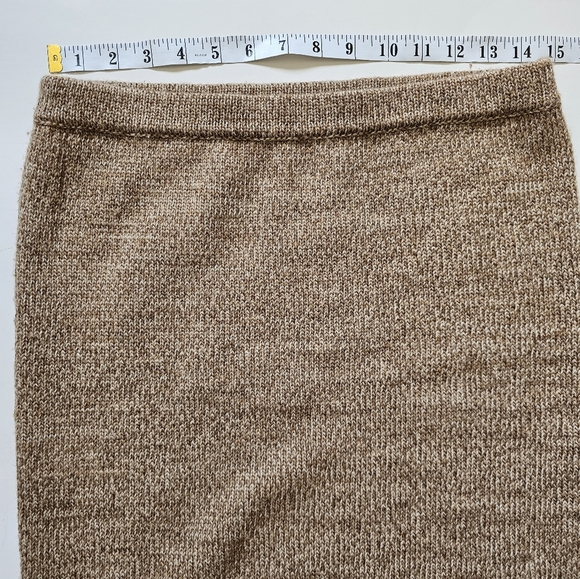 Club Monaco M Knit Wool Blend Short Skirt - Picture 4 of 5